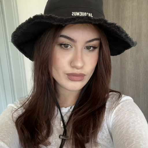 Author Valeriia Kutyrkina